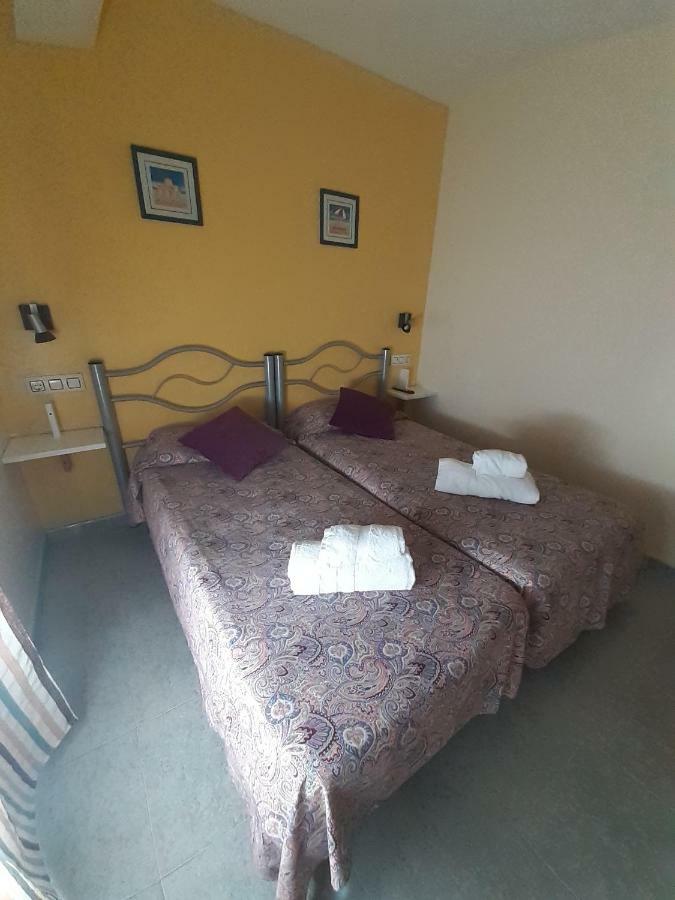Hostal Puig Rom 罗萨斯 外观 照片
